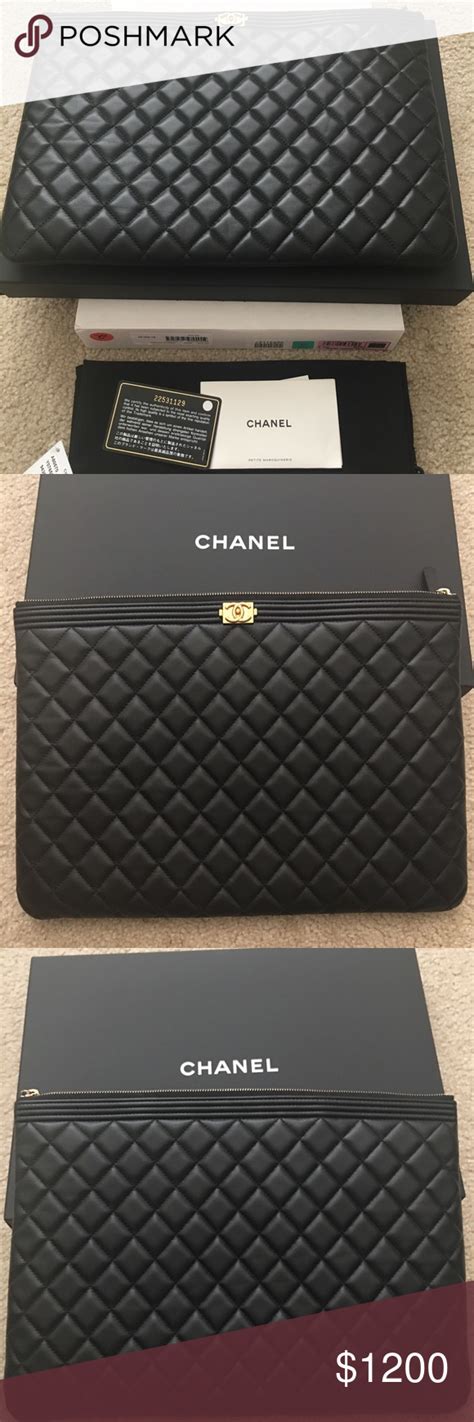 chanel boy clutch wallet|Chanel Boy Clutch .